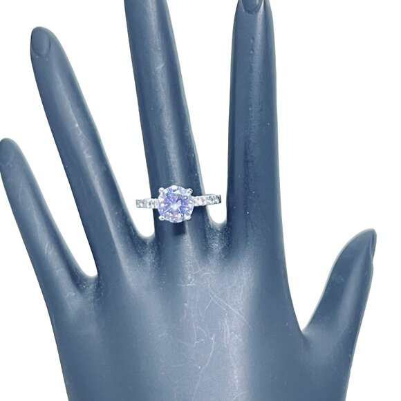 Silver Tone With Light Purple And Clear Glass Rhinestone Statement Ring (R368) - Picture 2 of 7